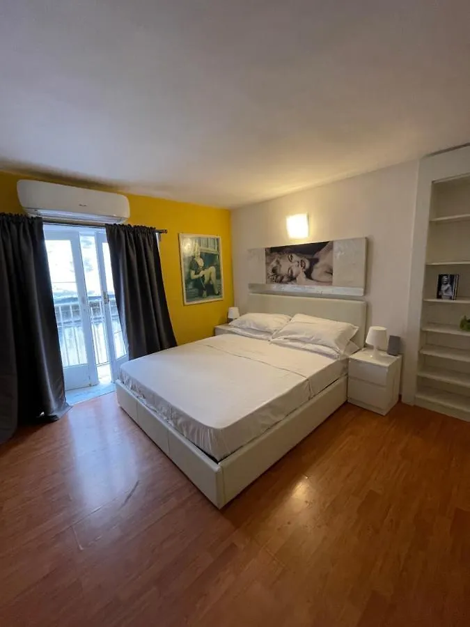 Casa Di Andy Lejlighed Napoli Italien